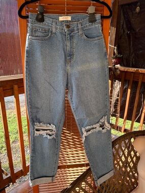 Vibrant Women's Light Blue Distressed Boyfriend Jeans